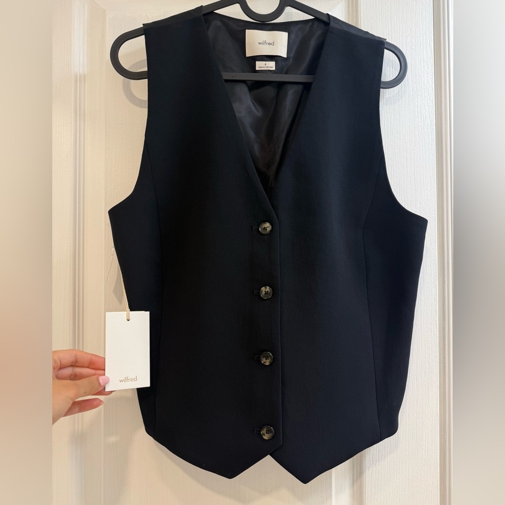 Wilfred Noir Button-Up Vest